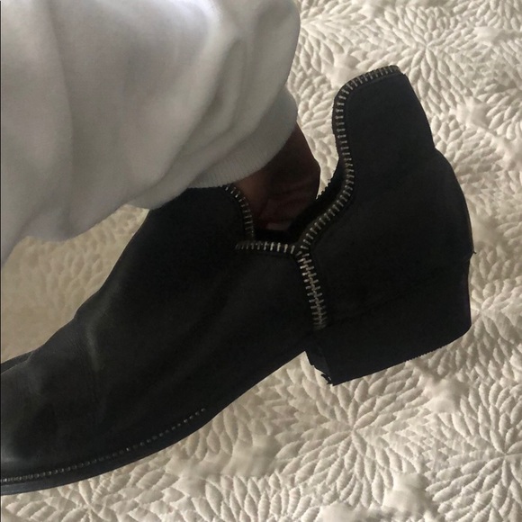 Senso booties with zipper detail - Picture 3 of 4